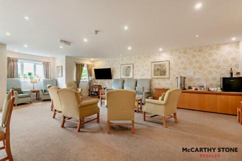 8596910-interior16-800.JPG