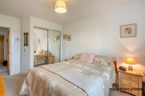 8598410-interior03.JPG