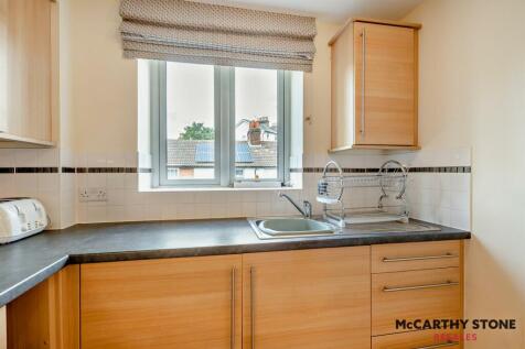 8599175-interior09-800.JPG