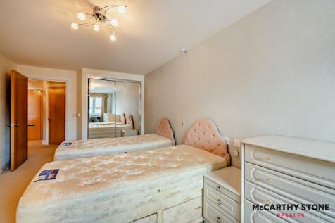 8599175-interior11-800.JPG