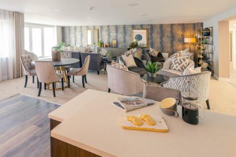 Homeowners Lounge