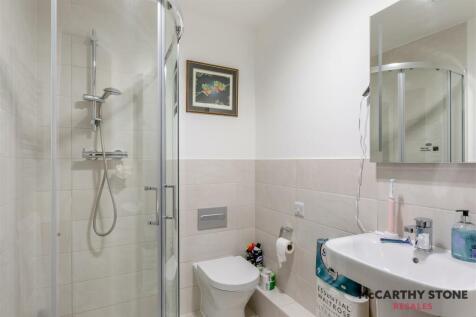8602866-interior01.JPG