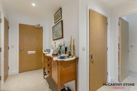 8602866-interior06.JPG