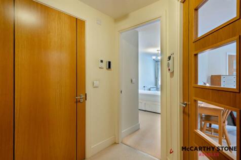 8600557-interior06-800.JPG