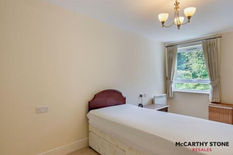 8600557-interior11-800.JPG