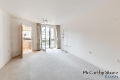 8657168-interior01.jpg