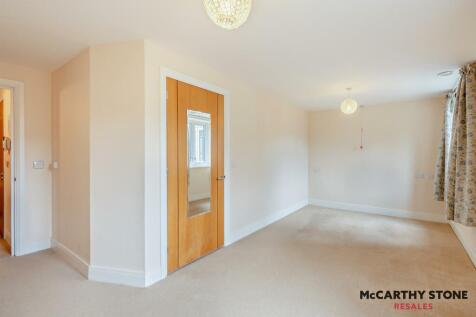 8608138-interior01-800.jpg