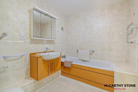 8608138-interior08-800.jpg