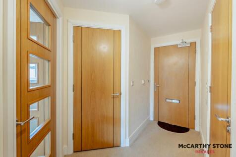 8608138-interior10-800.jpg