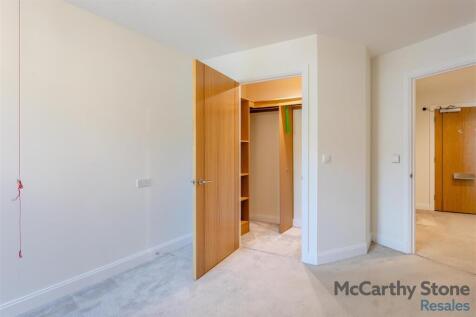 8657584-interior24.jpg