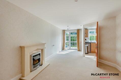 8610220-interior04-800.JPG