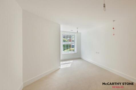 8610220-interior02-800.JPG