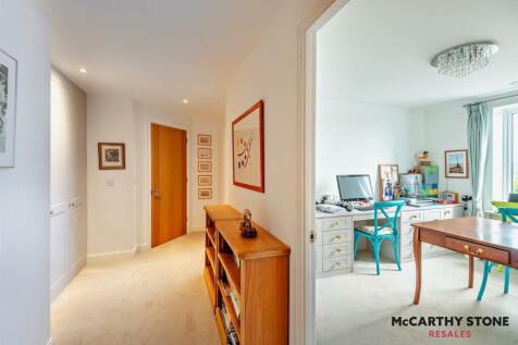 8611624-interior02-800.jpg