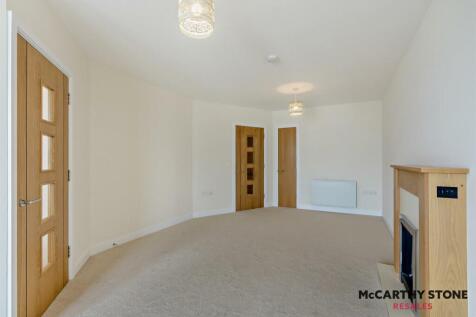 8611719-interior16-800.JPG