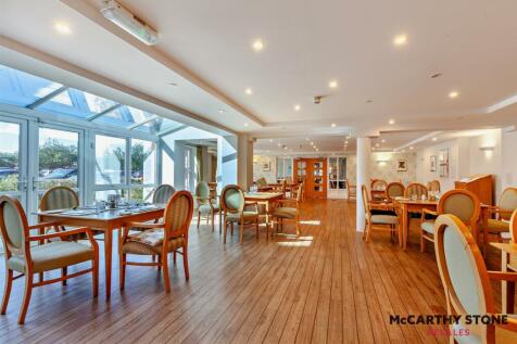 8620318-interior02-800.JPG
