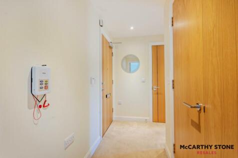 8619257-interior06-800.jpg