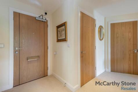 8665277-interior02.jpg