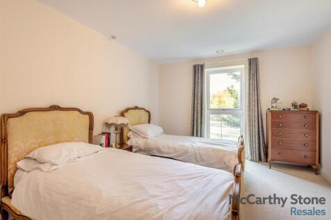 8665277-interior09.jpg