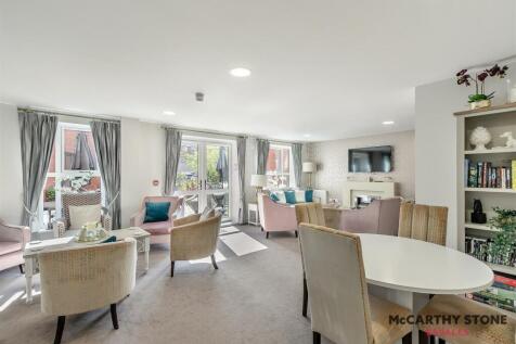 8619679-interior30.JPG