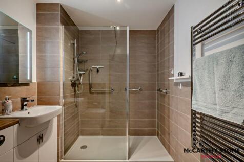 8611364-interior07-800.JPG
