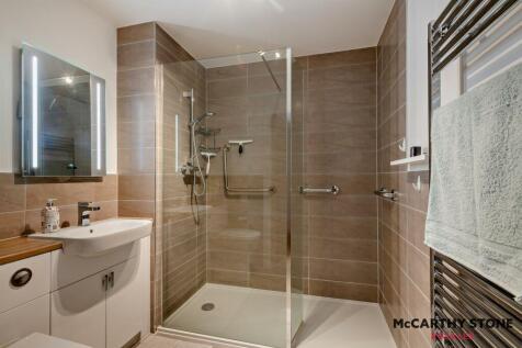 8611364-interior06-800.JPG