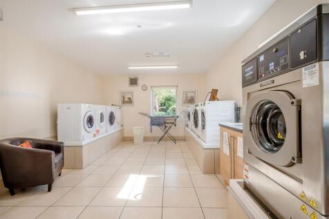 8663414-interior20.jpg