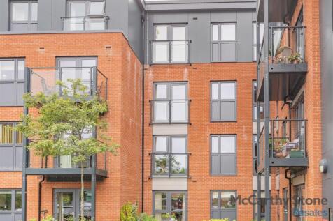 8648832-exterior12.jpg