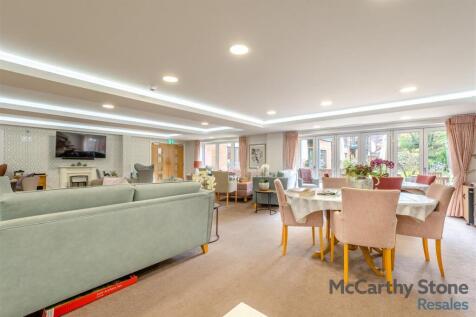 8648832-interior04.jpg