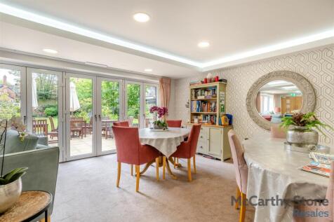 8648832-interior05.jpg