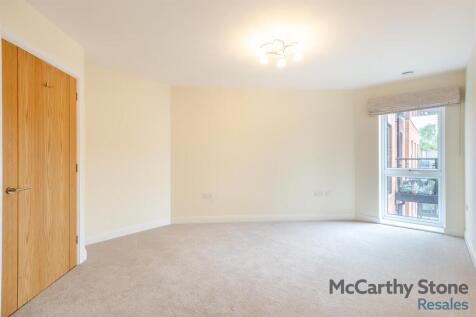 8648832-interior12.jpg