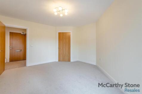 8648832-interior14.jpg