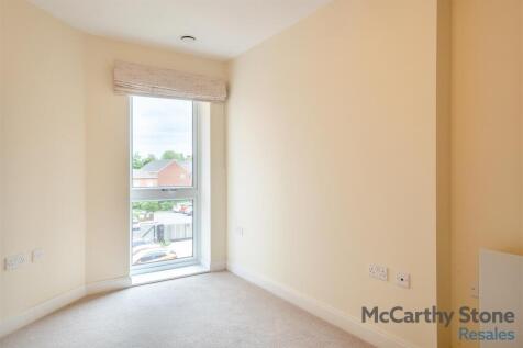 8648832-interior19.jpg