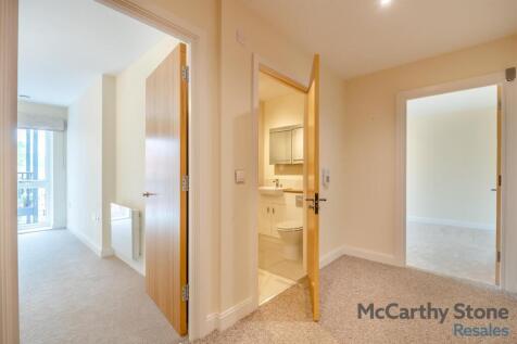 8648832-interior21.jpg