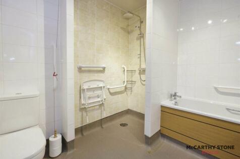 Bathroom66LC.jpg