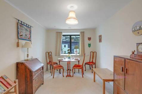 09-acebCT_MCS_Flat 40 Jenner Court_33-small.jpg