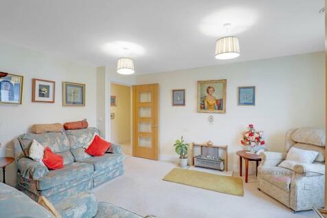 01-3511CT_MCS_Flat 40 Jenner Court_01-small.jpg