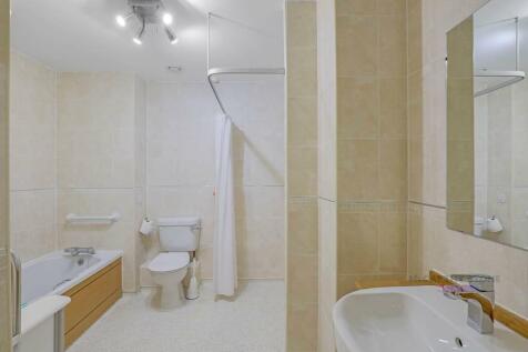 06-af89CT_MCS_Flat 40 Jenner Court_21-small.jpg