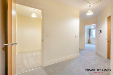 8618395-interior15.jpg