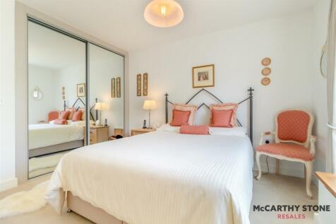 8621990-interior18.jpg