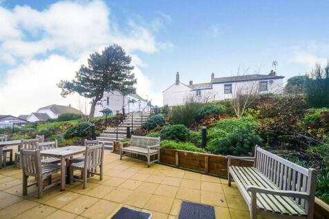 Landscaped Communal Gardens