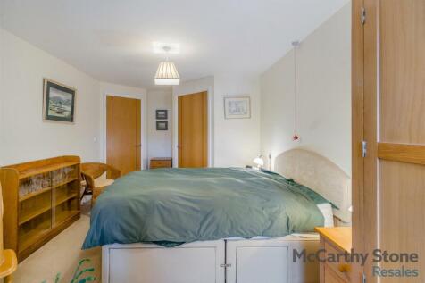 8628269-interior11.jpg