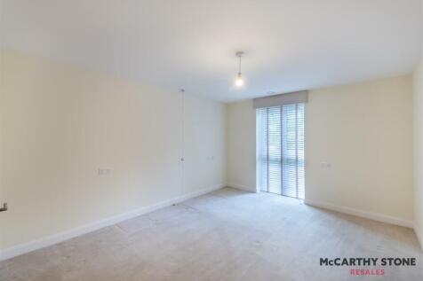 8628691-interior07.jpg