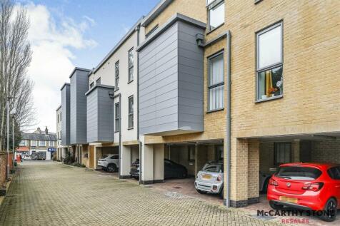 3elmtreecourt-22.jpg