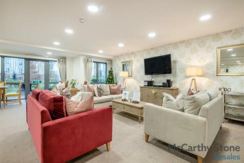 8630660-interior01.jpg