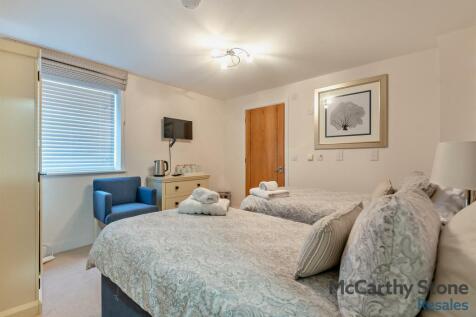 8630279-interior16-800.jpg