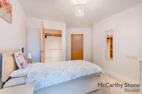 8631092-interior09.jpg
