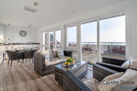 8633420-interior14.jpg