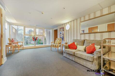 8629421-interior14-800.jpg