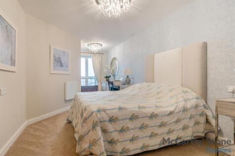 8633325-interior04.jpg