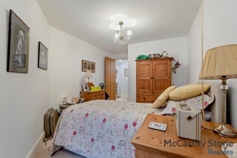 8634005-interior03-800.jpg